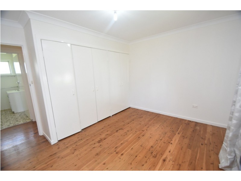 246 West Street, Kearneys Spring QLD 4350