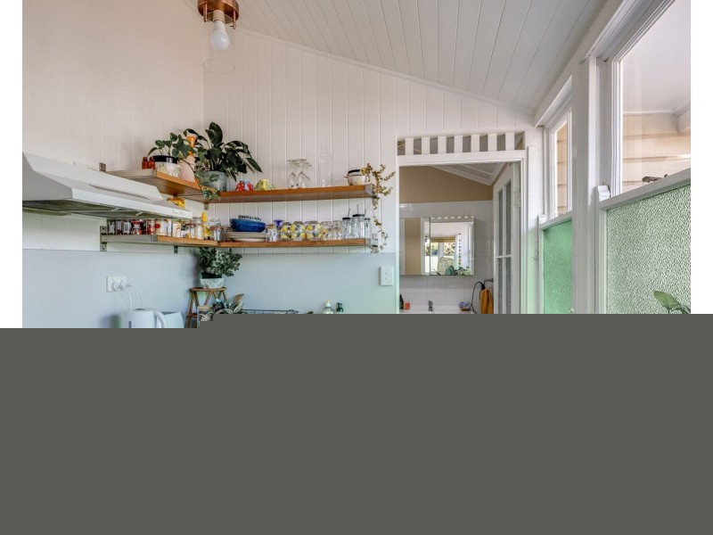 111 & 113 Bridge Street, Mount Lofty QLD 4350