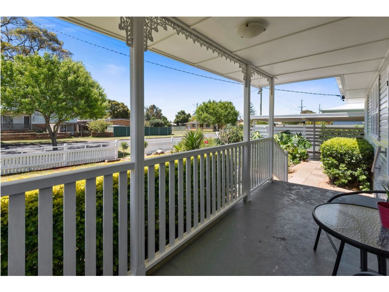 26 Tomkinson Street, Wilsonton QLD 4350