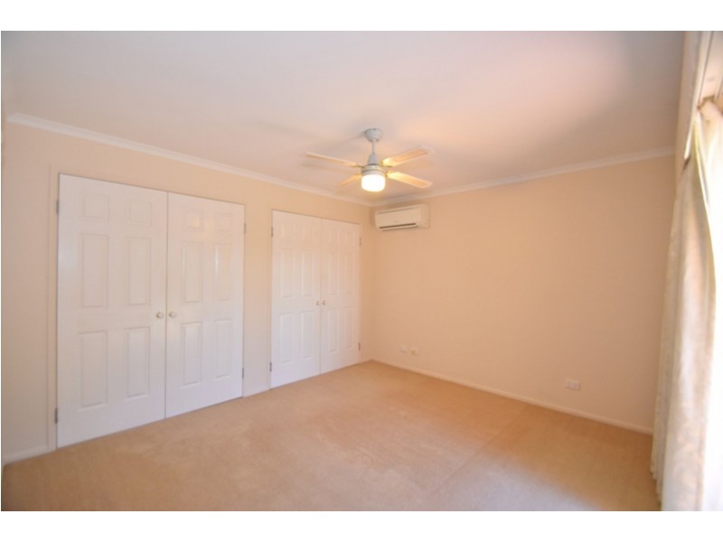 6 Hillcroft Court, Darling Heights QLD 4350