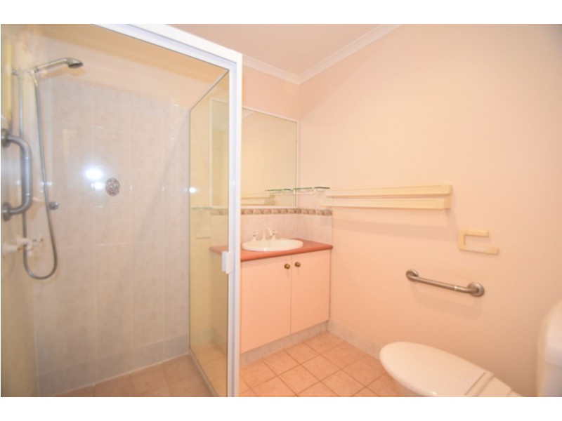 6 Hillcroft Court, Darling Heights QLD 4350