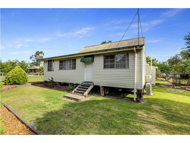 51 George Street, Cambooya QLD 4358