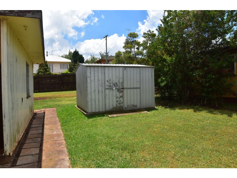 95 Jellicoe Street, North Toowoomba QLD 4350