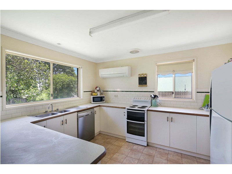 12 Ware Court, Darling Heights QLD 4350