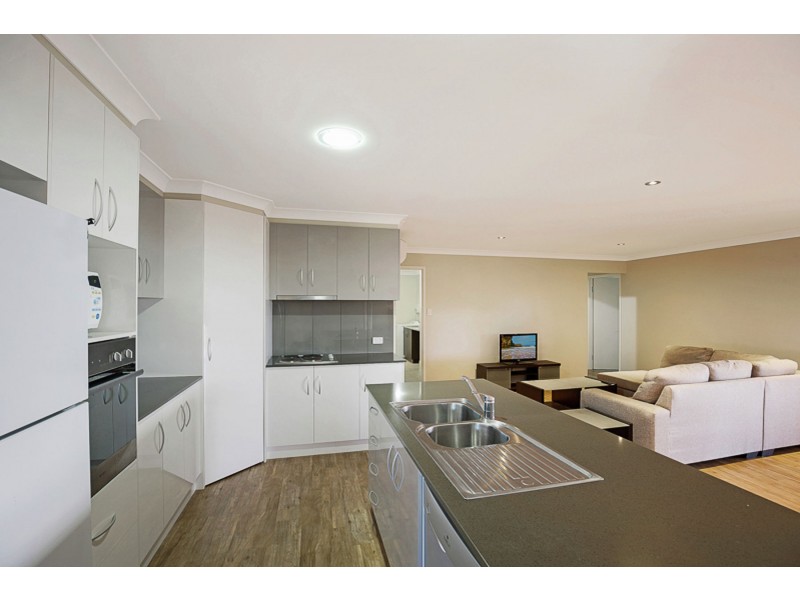 18 Gilmour Court, Harlaxton QLD 4350