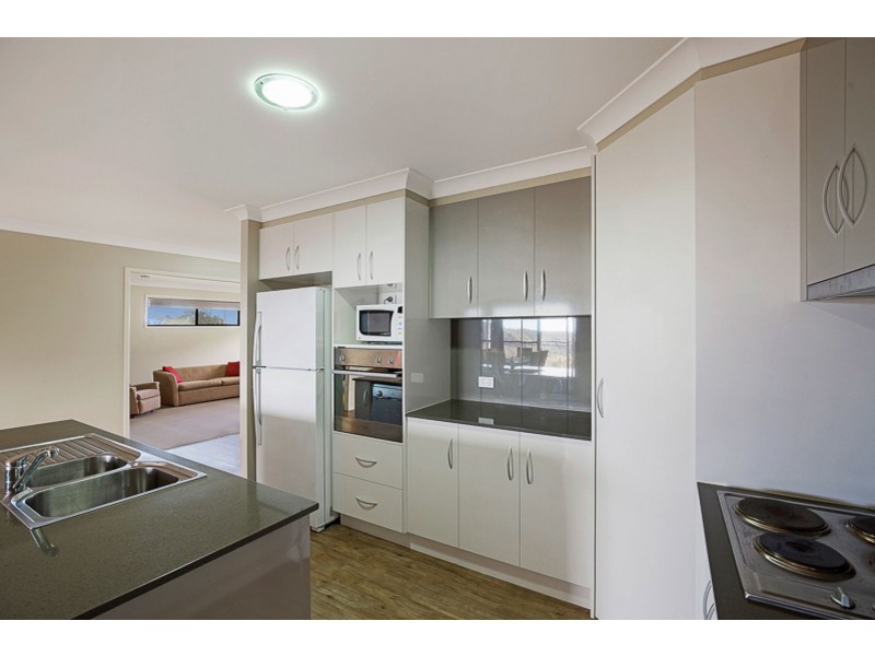 18 Gilmour Court, Harlaxton QLD 4350