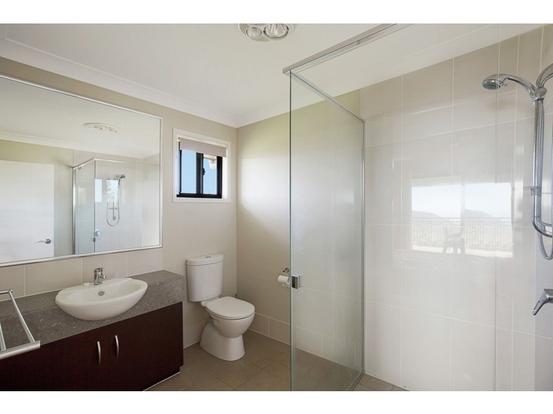 18 Gilmour Court, Harlaxton QLD 4350