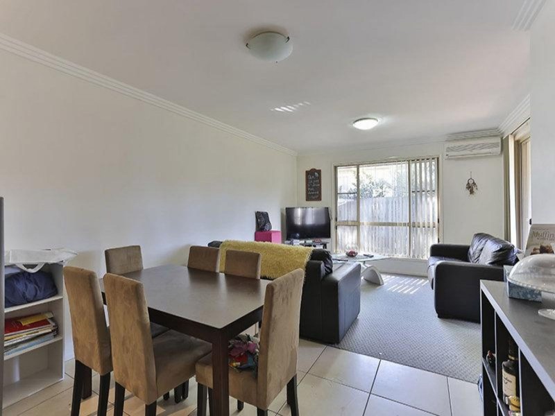 2/381 Greenwattle Street, Wilsonton QLD 4350