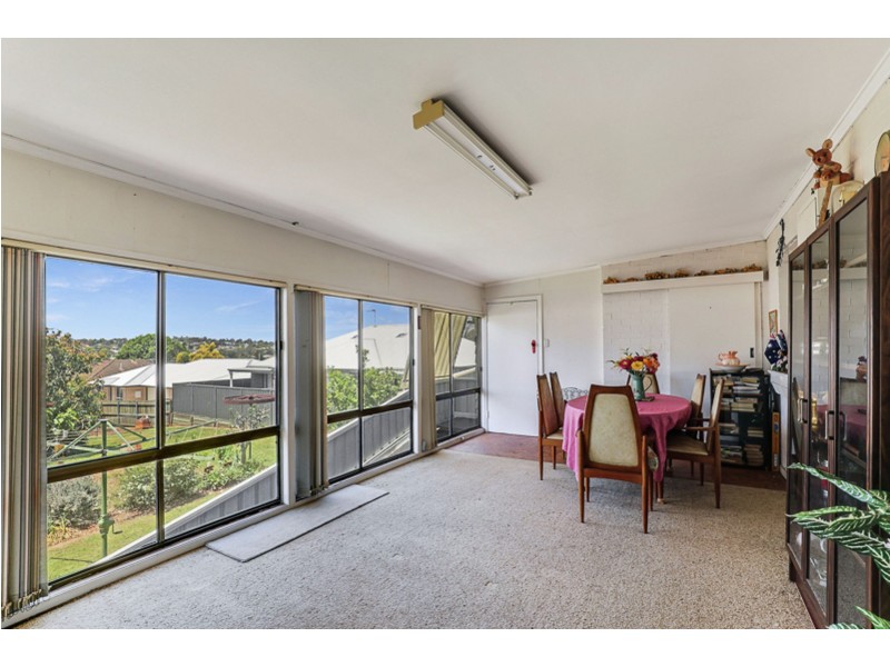 182 West Street, South Toowoomba QLD 4350