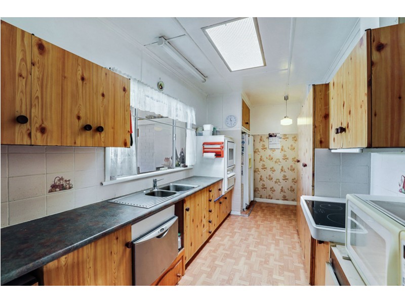 182 West Street, South Toowoomba QLD 4350
