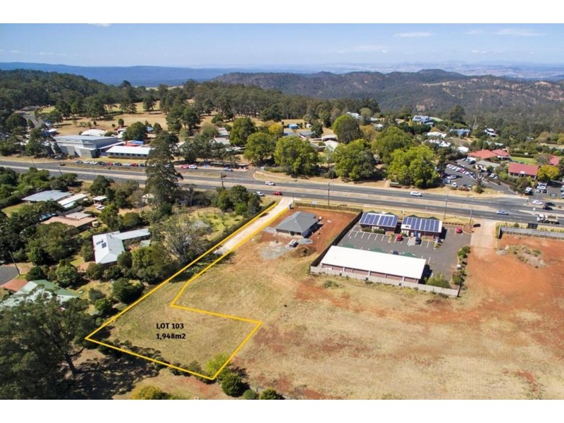 10480 New England Highway, Highfields QLD 4352