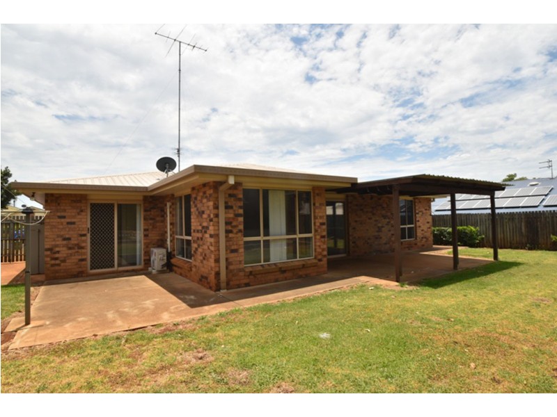 47 Horrocks Crescent, Kearneys Spring QLD 4350