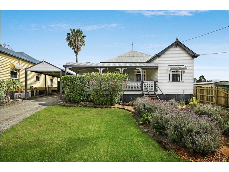 208 South Street, South Toowoomba QLD 4350