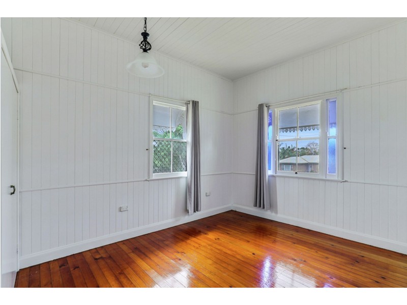 208 South Street, South Toowoomba QLD 4350