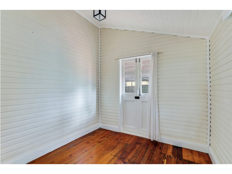 208 South Street, South Toowoomba QLD 4350