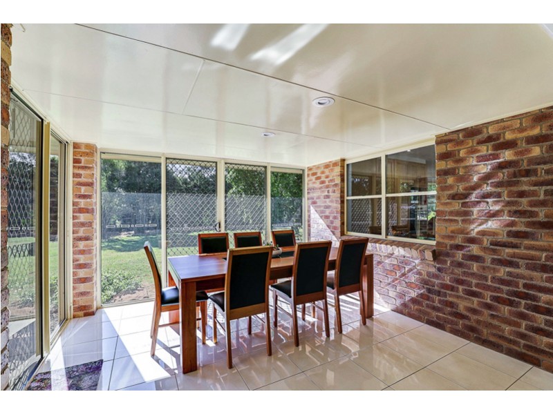 19 Dhal Street, Cotswold Hills QLD 4350