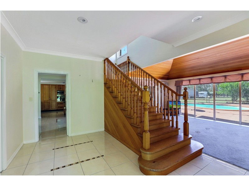 19 Dhal Street, Cotswold Hills QLD 4350