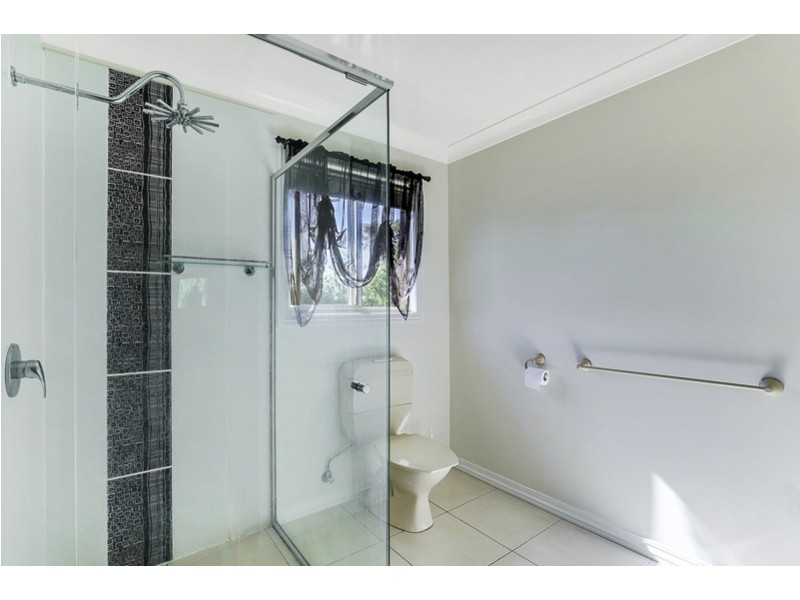 19 Dhal Street, Cotswold Hills QLD 4350