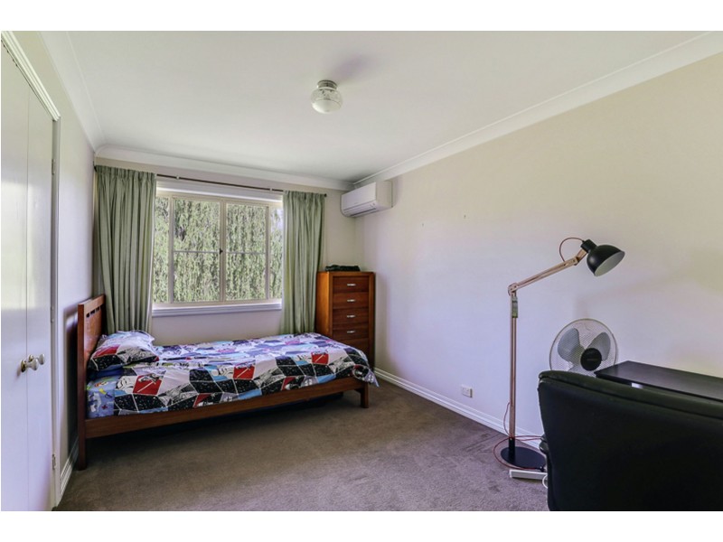 19 Dhal Street, Cotswold Hills QLD 4350