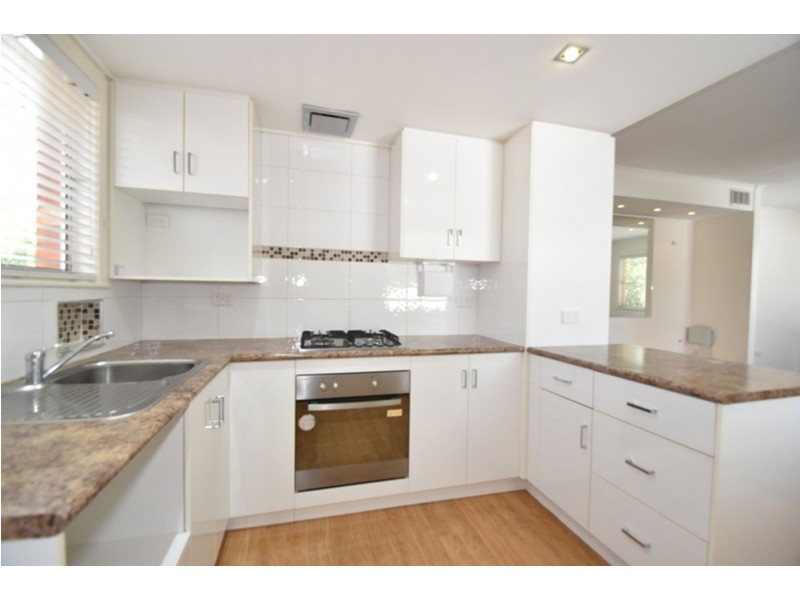 4/99 Campbell Street, East Toowoomba QLD 4350