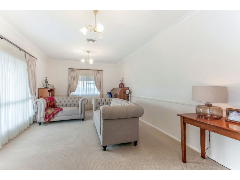 14 Edwin Street, Westbrook QLD 4350