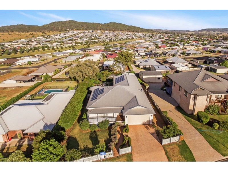 14 Edwin Street, Westbrook QLD 4350