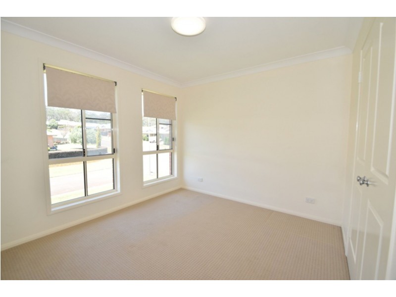 11 Kingfisher Street, Rangeville QLD 4350