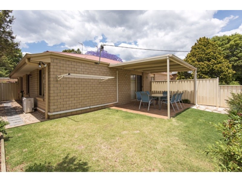 1/10 Cohoe Street, East Toowoomba QLD 4350