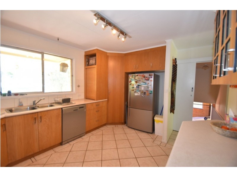 19 Leichhardt Street, Centenary Heights QLD 4350