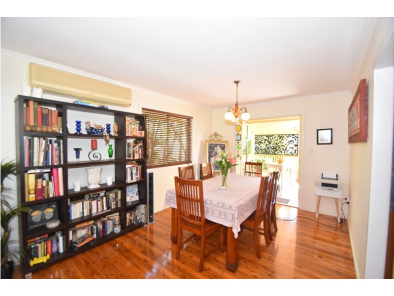 19 Leichhardt Street, Centenary Heights QLD 4350