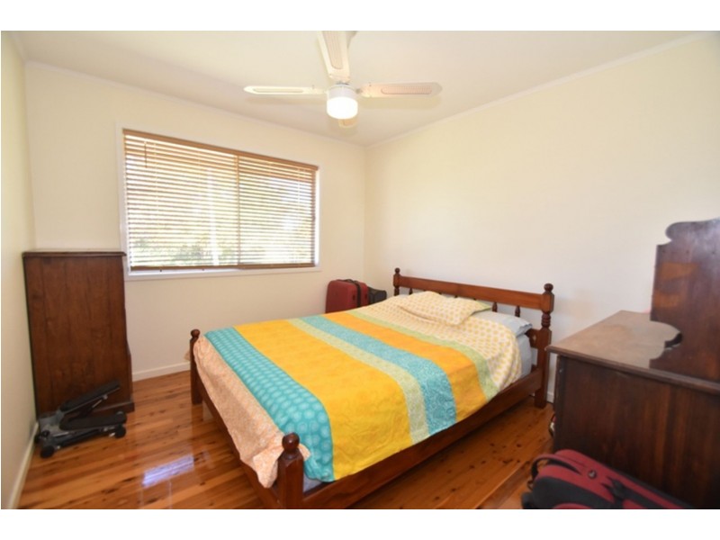 19 Leichhardt Street, Centenary Heights QLD 4350