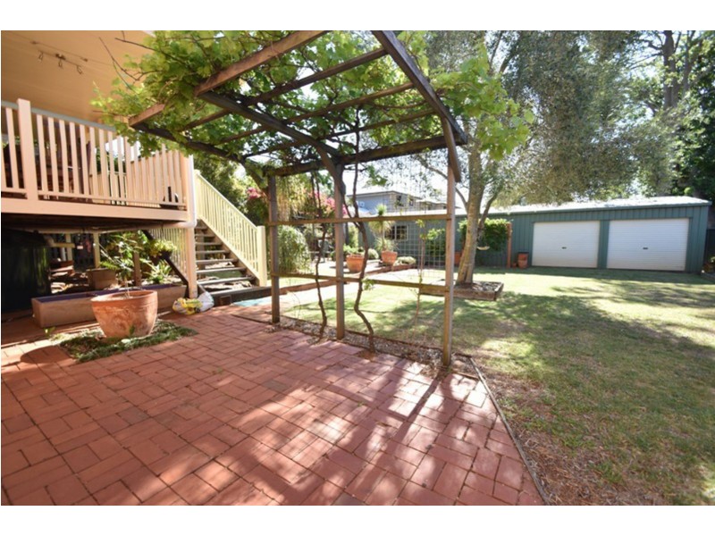 19 Leichhardt Street, Centenary Heights QLD 4350