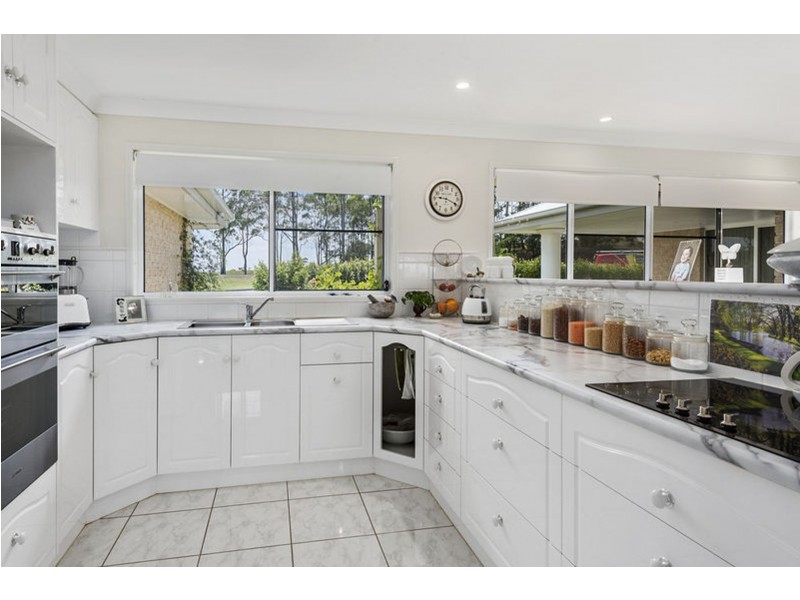 3 Gormans Gap Road, Preston QLD 4352