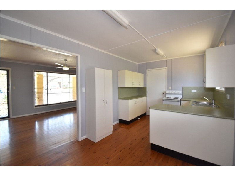 64 Sardon Street, Centenary Heights QLD 4350