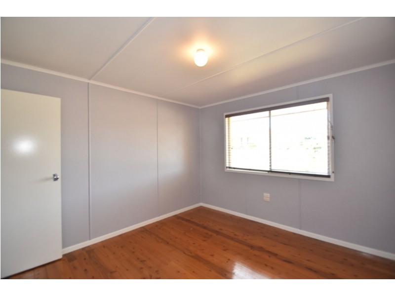 64 Sardon Street, Centenary Heights QLD 4350