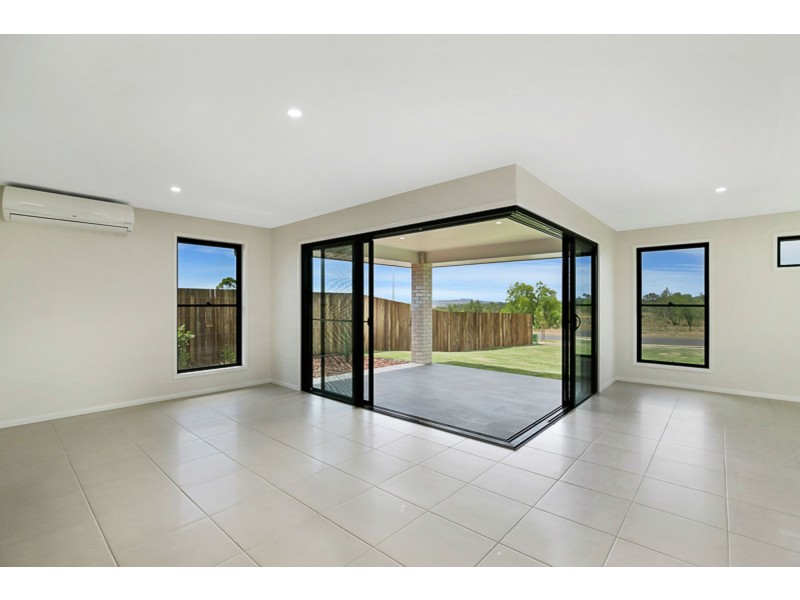 1 Milford Street, Westbrook QLD 4350