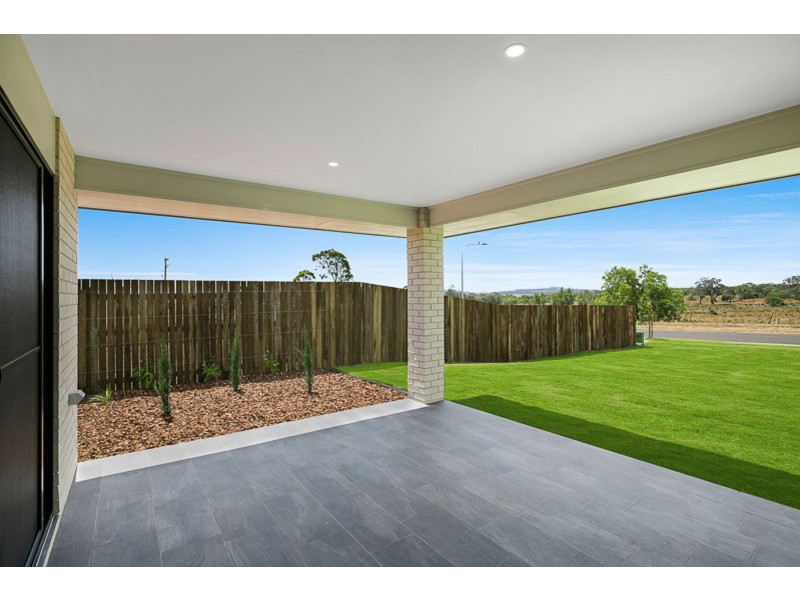 1 Milford Street, Westbrook QLD 4350