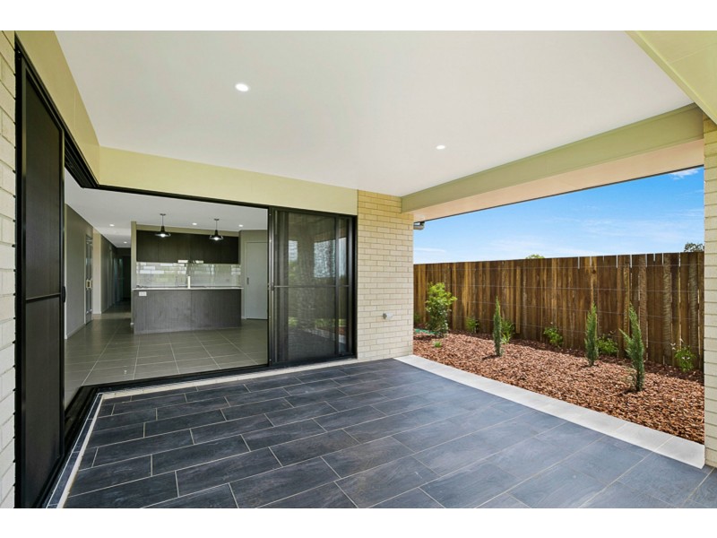 1 Milford Street, Westbrook QLD 4350