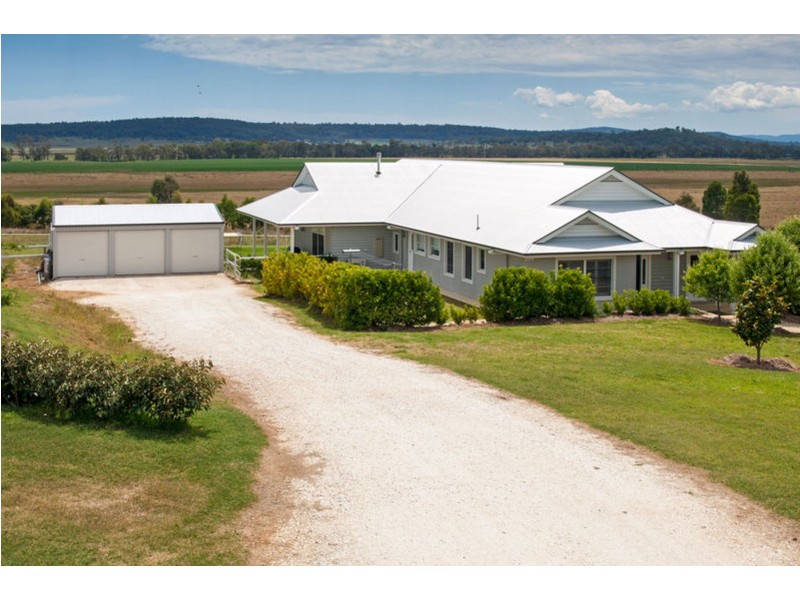17 Condavale Drive, Rosenthal Heights QLD 4370