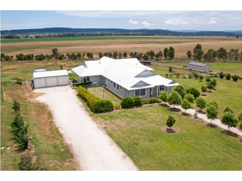 17 Condavale Drive, Rosenthal Heights QLD 4370