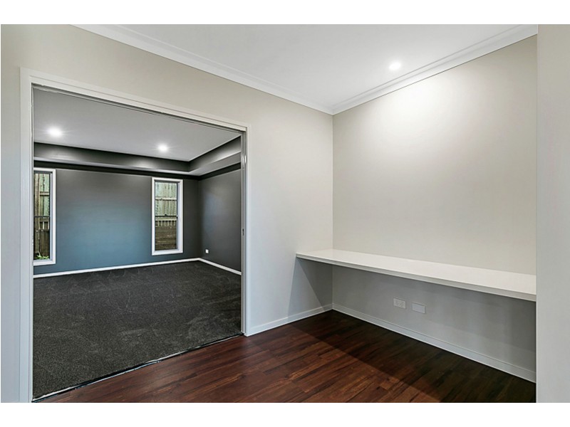 2 Hartland Street, Westbrook QLD 4350