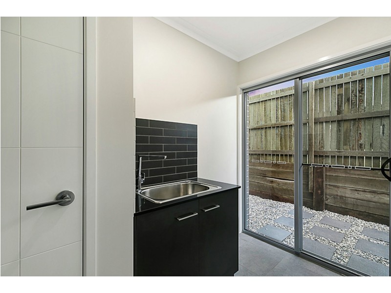 2 Hartland Street, Westbrook QLD 4350