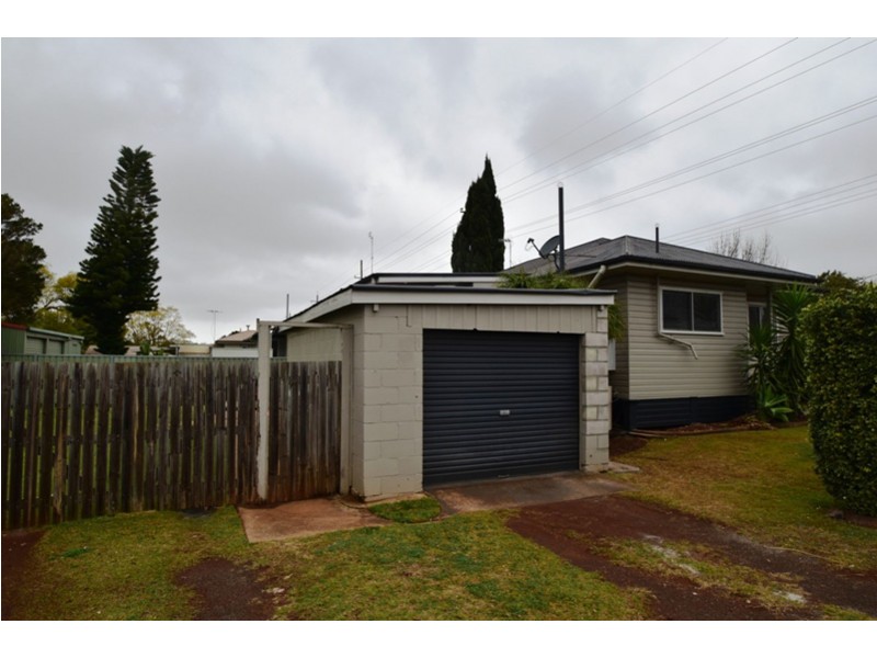 435 Alderley Street, Harristown QLD 4350