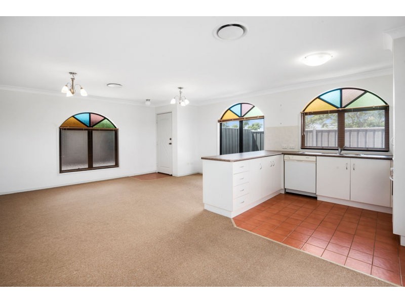 1/261 North Street, Wilsonton Heights QLD 4350