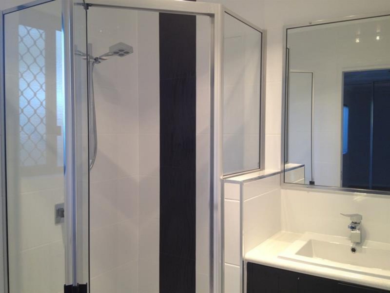 2/412A Mackenzie Street, Middle Ridge QLD 4350