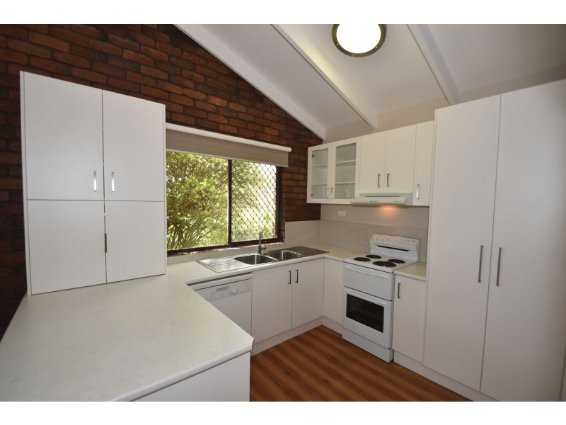 1/183 Ramsay Street, Centenary Heights QLD 4350
