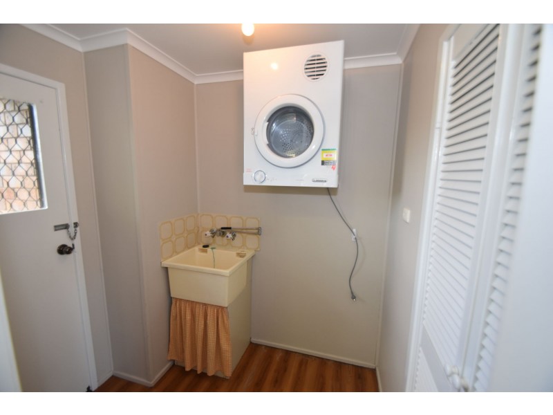 1/183 Ramsay Street, Centenary Heights QLD 4350