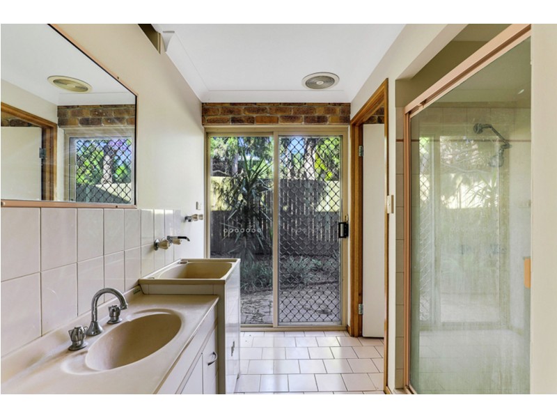 1 Tracey Street, Rangeville QLD 4350