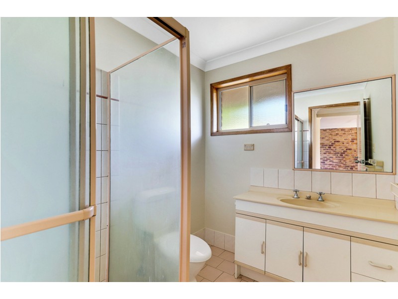 1 Tracey Street, Rangeville QLD 4350