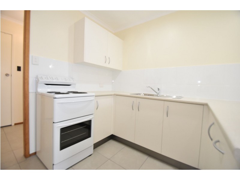 2/756 Ruthven Street, South Toowoomba QLD 4350